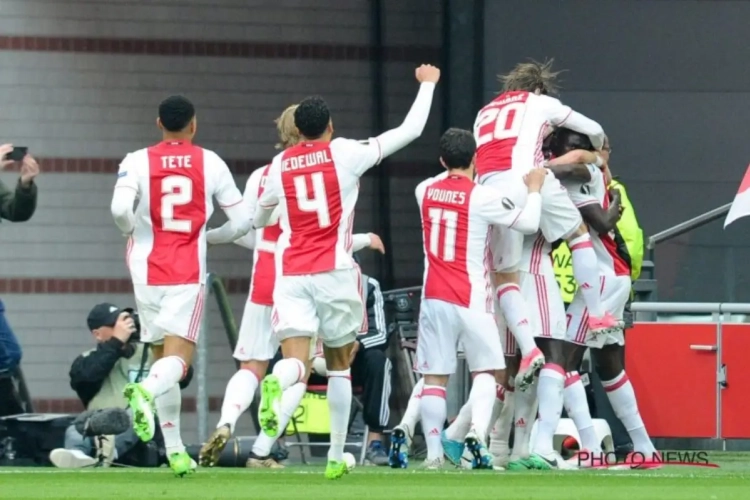 Zes goals, maar gedachten vooral bij Nouri: Genk speelt gelijk bij Ajax