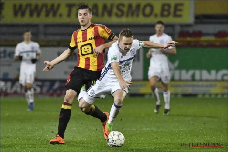 Windstilte rond Mechelse sterkhouder waar AA Gent en Club Brugge voor duelleren, maar... 'Volgende week weer gesprekken'