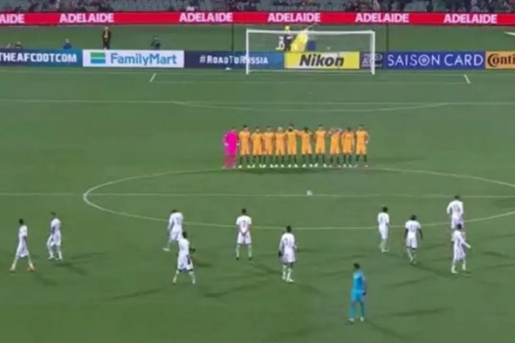 Schandalig! Spelers Saudi-Arabië negeren minuut stilte slachtoffers Londen