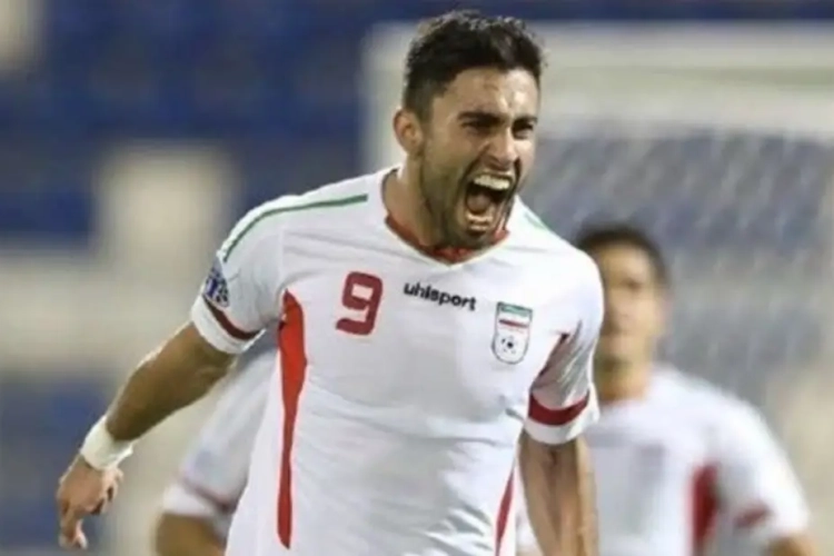 OFFICIEEL: Charleroi heeft eerste aanwinst beet