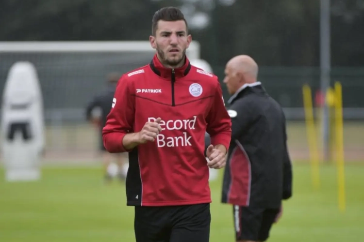 Ex-speler Anderlecht gelukkig bij Essevee: "Ze wilden me al drie jaar"