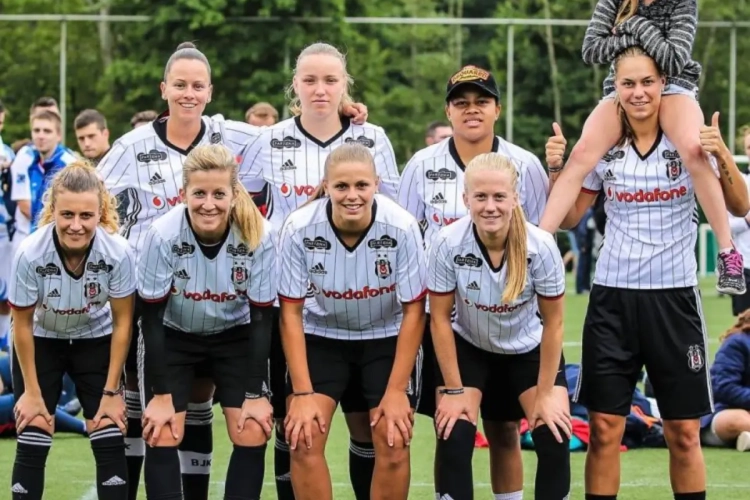 Het walhalla voor de (amateur)voetballer is terug! Met ook België - Tunesië