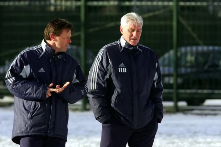 Belgische coaches zijn gegeerd: Broos weigert voorstel van buitenlandse club, waar Vercauteren nu een belangrijke kandidaat is