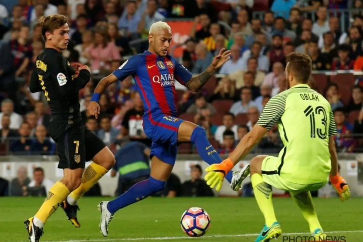 Neymar vliegt naar Parijs, maar Barça wil PSG voor de rechter slepen