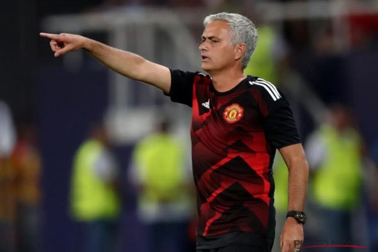 Realiseert Manchester United supertransfer? 'Real Madrid-voorzitter had gesprek met Mourinho en gaf duidelijke hint'