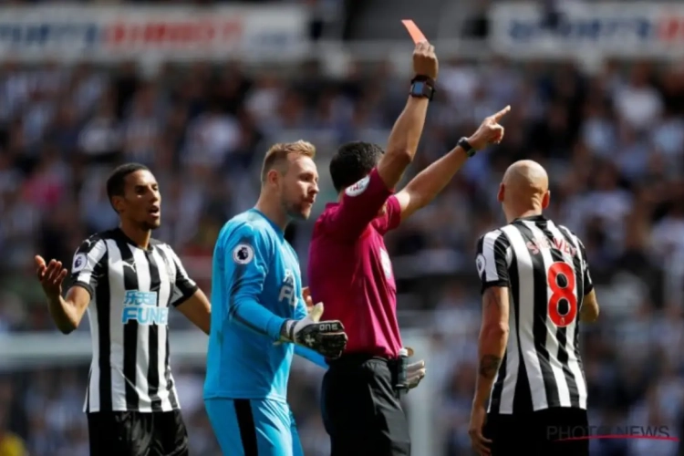 Degoutant! Voor deze fout op Alli kreeg Shelvey rood (mét beelden)