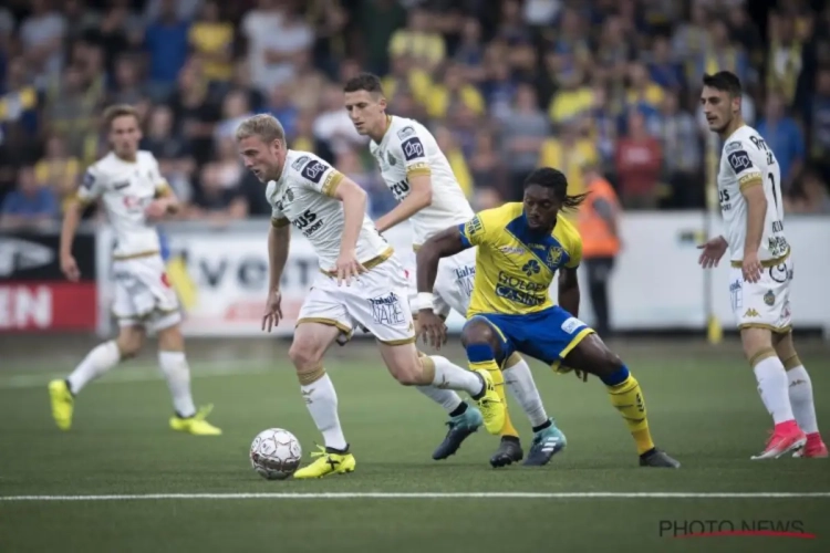 Sterkhouder W-Beveren geblesseerd aan de knie