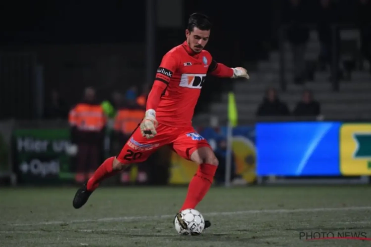 Prachtig: Thoelen eert overleden dochtertje met rugnummer