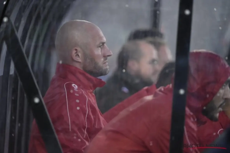 Jelle Van Damme legt uit waarom hij tegen STVV op de Antwerp-bank begon: "Ik ben daar eerlijk over geweest tegen de coach"