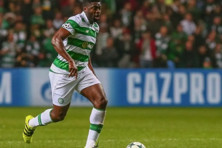 📷 Voormalig international maakt debuut als hoofdcoach in Championship