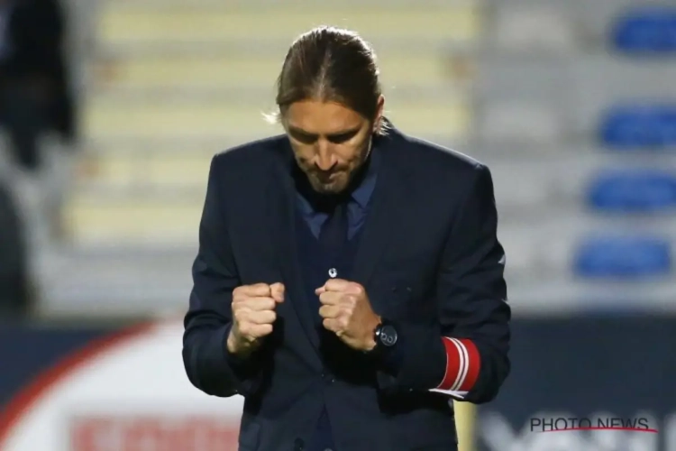 Publiekslieveling Frutos staat voor eerste thuismatch als T1 van Anderlecht: "Álle fans zullen achter de ploeg staan"