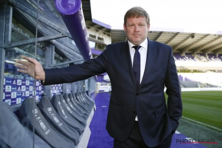 Opvallend! Nog voor Belhocine en Caen bij Anderlecht neerstreken, boden deze twee bekende namen zich aan om assistent te worden van Vanhaezebrouck