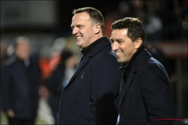 Besnik Hasi rakelt anekdote op over Anderlecht-flop: "Ongelofelijk, Elke week kwam hij mij vragen '<i>Is coach here?'</i>"