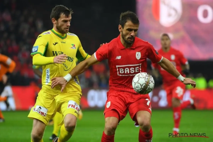 Lombaerts zorgt er zelf voor dat bondscoach nog amper om hem heen kan: "Super Lombaerts"