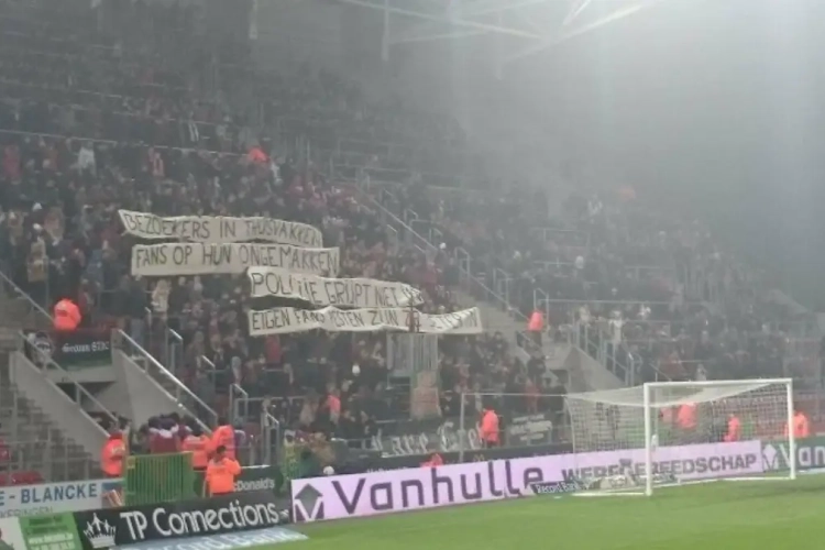 Supporters Essevee hekelen tegen AA Gent de fans van Club Brugge én politie met duidelijke boodschap