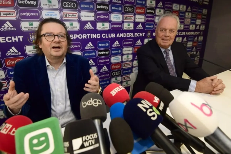 De voetbalmomenten van 2017 van Johan Walckiers: over pauselijke intredes en koninklijke transfers