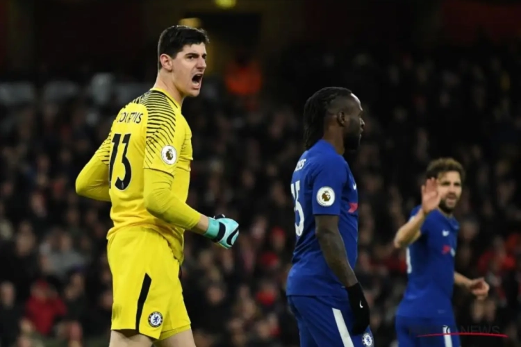 ? Wat een topkeeper! Thibaut Courtois pakt bij Chelsea nog maar eens uit met schitterende redding