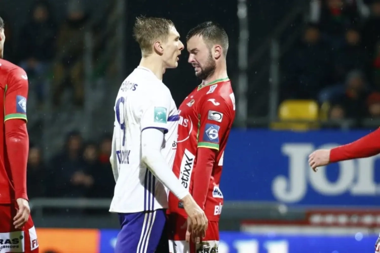 Filip Joos velt vernietigend oordeel over dolende Teodorczyk: "Hij heeft puur en onwaarschijnlijk veel geluk gehad"