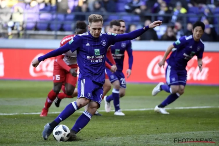 Zo loste Vanhaezebrouck het penaltyprobleem op: "Ik heb niemand en iedereen aangeduid"