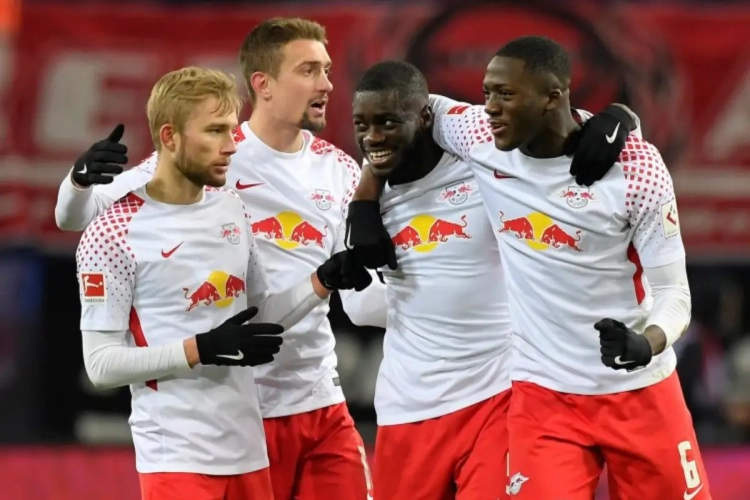 Na Schalke 04 verbrodt nu ook RB Leipzig het supersnelle titelfeestje van Bayern München 