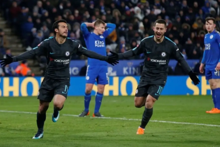 ? Eden Hazard mag nog steeds dromen van prijs in Engeland, maar FA Cup-kwalificatie tegen Leicester kostte bloed, zweet en tranen