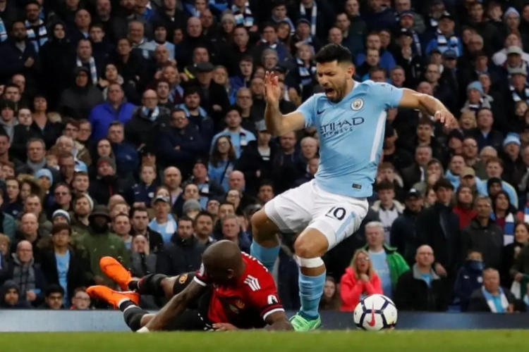 Slechts 1 Belg tussen de lijnen in strijd om Community Shield tussen Chelsea en Manchester City, maar hij zegeviert wel