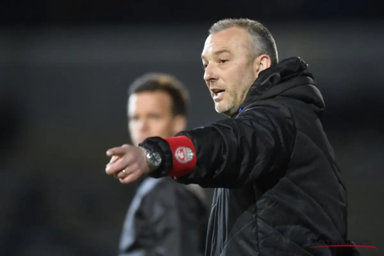 OFFICIEEL: Eersteklasser pakt uit met international