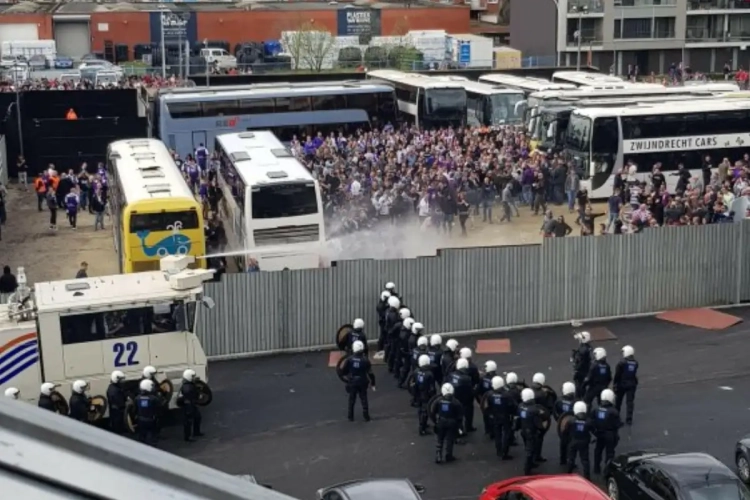 ? De poppetjes dan toch aan het dansen na de derby