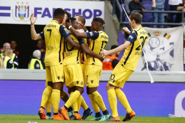 3 op 9, één schamel doelpuntje en in geen tijd bonus van zes punten verspeeld, maar er is één ding waar Club zich kan aan optrekken