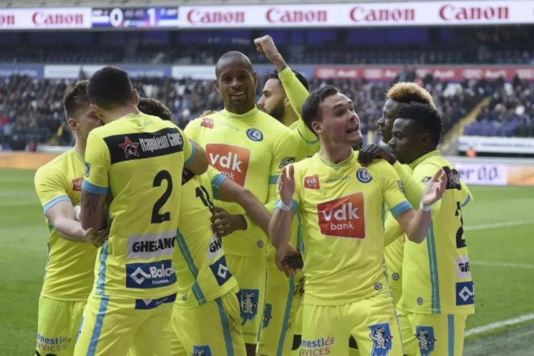 Geruisloos vertrokken bij Club Brugge, nu steunpilaar bij grote concurrent: "Ze hebben er geduld mee gehad en waren overtuigd van zijn kwaliteiten, maar..."