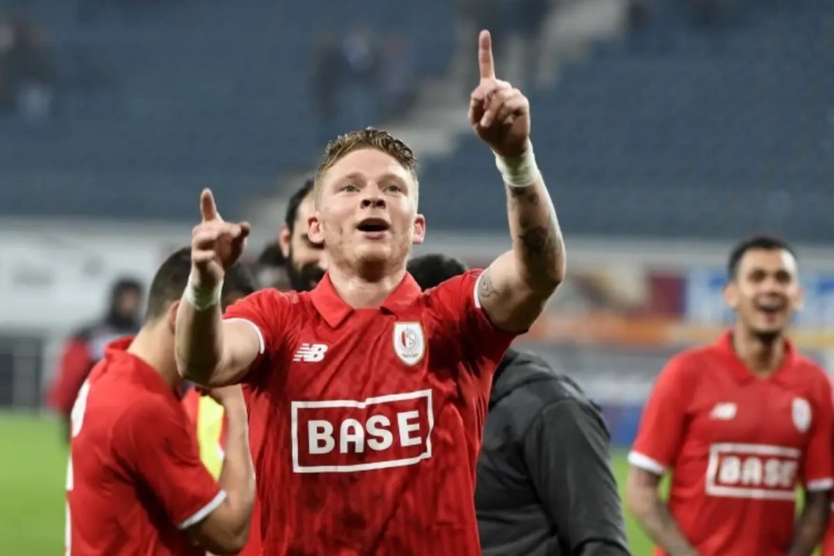 "Ik ga niet slecht spreken over Standard, maar het is een ploeg geworden die heel slim omgaat met tijd winnen"