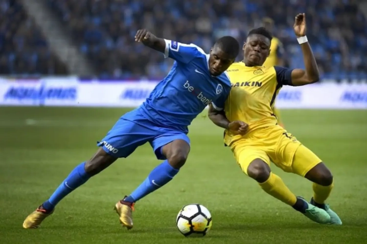 ? Clinton Mata belangrijke Brugse (zomer)transfer? "Hij past perfect in het plaatje" en "Beetje concurrentie voor Cools kan geen kwaad"