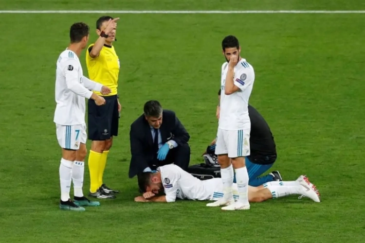 Pechvogel Carvajal opnieuw geblesseerd: mist halve finale