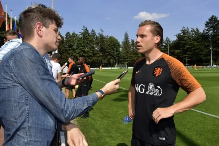 Het gaat hard voor Gouden Schoen: van geslaagde invalbeurt naar basisplaats tegen Italië