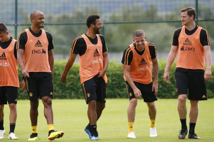 Rode Duivel durft zijn emoties te tonen in ruige machowereld der profvoetbal: "Ik heb pijn gehad, héb gehuild en héb willen stoppen"