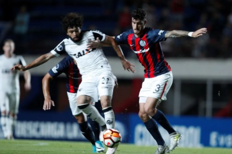 Recordaankoop Club Brugge is er nog niet, Italiaanse topclub zet hém en Standard-verdediger nu ook op shortlist