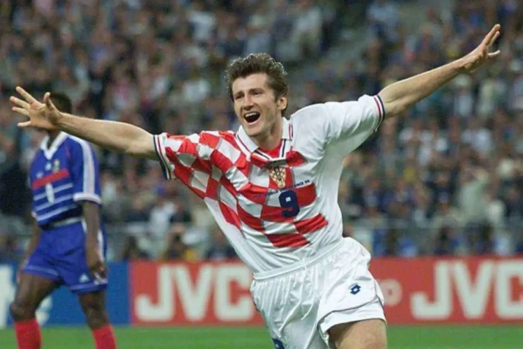 Kroatische voetbalbond neemt afscheid van voorzitter en ex-topspits Davor Suker 