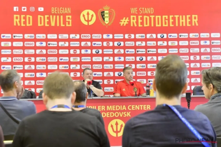 ? Facebook LIVE vanuit Moskou: persbabbel met Alderweireld en Batshuayi én een rondleiding op de thuisbasis van de Rode Duivels 