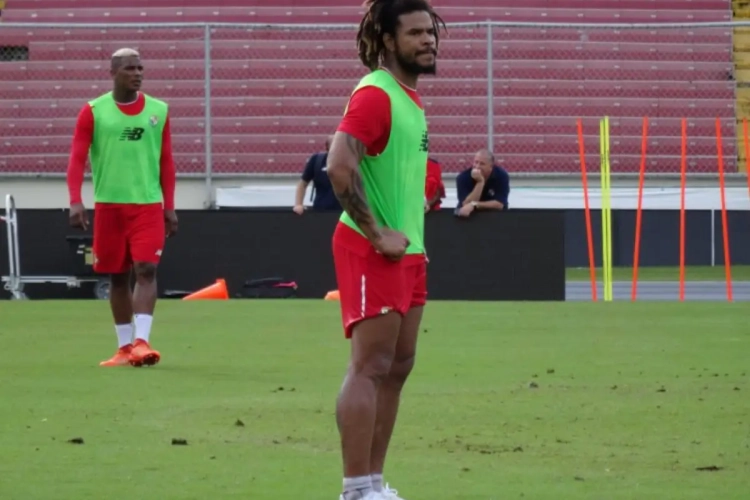 Panama stoomt zich klaar voor Rode Duivels: bondscoach laat zijn groep serieus zweten, Belgische journalisten niet meer zo welkom