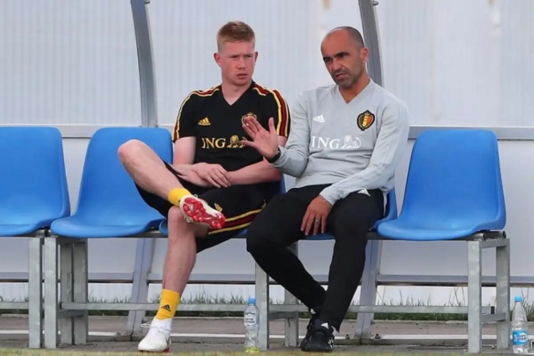 De Bruyne acteert op Gouden Bal-niveau: "Maar dat is voor hem het probleem bij zo'n awards"