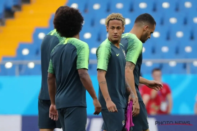 Neymar is nog niet 100% fit voor openingsduel van Brazilië - maar meet zich intussen wel opvallend nieuw kapsel aan