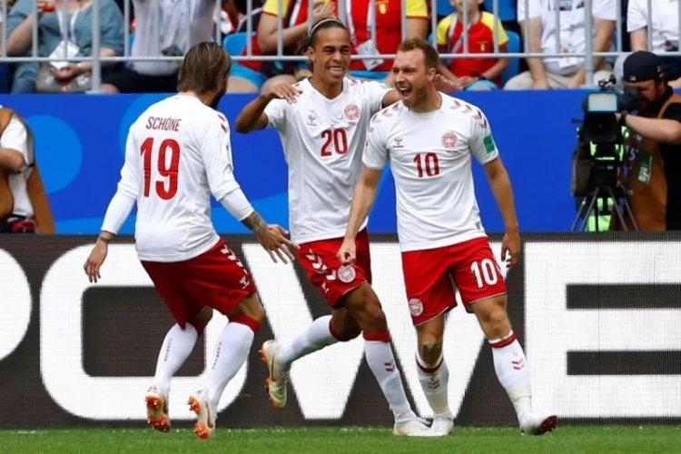 🎥 Rondje Europa: Italië houdt schietoefeneningen, Denemarken zeker van het EK en opnieuw een #PukkiParty (voor even toch)