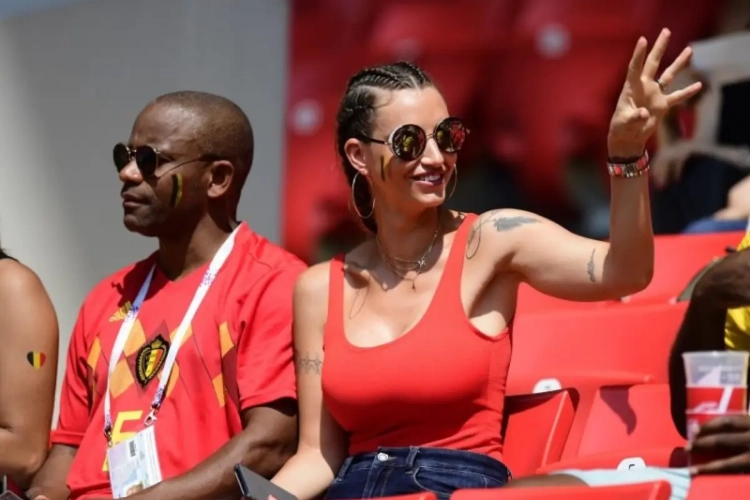 Rafaella Witsel, de ravissante favoriet van de cameramannen op het WK: "Ik zoek de aandacht niet bewust op, maar vind het zeker niet erg"