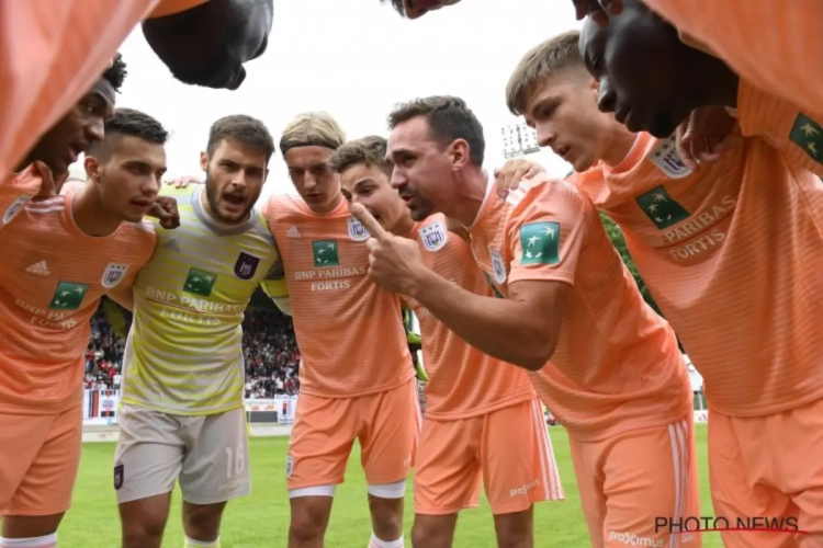 Aanwinst die voor 2 miljoen euro naar Anderlecht kwam vol zelfvertrouwen: "Daar ben ik niet bang voor"