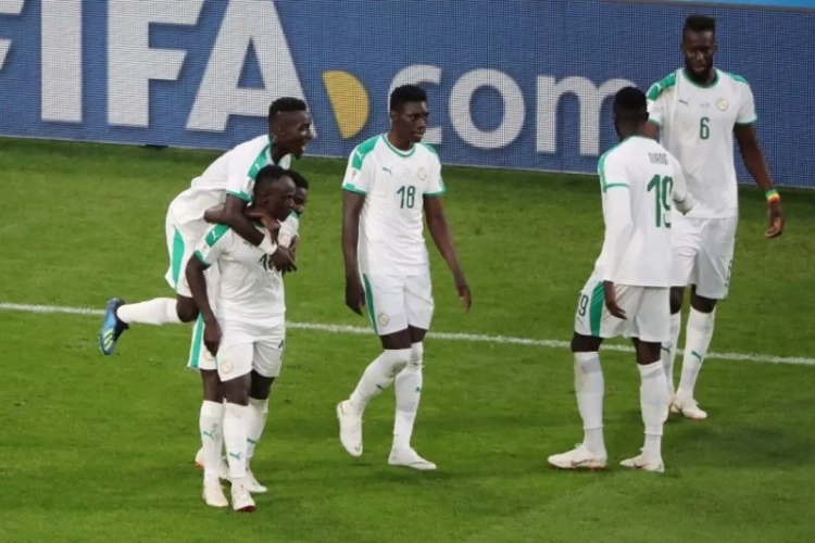 ? De opwarming van mogelijke WK-opponent Rode Duivels had al veel beziens, maar nu wordt het pas écht grappig