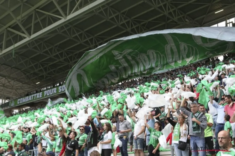 Franse voetbalwereld in rouw: ex-speler (19) van Saint-Etienne komt om het leven bij schietpartij