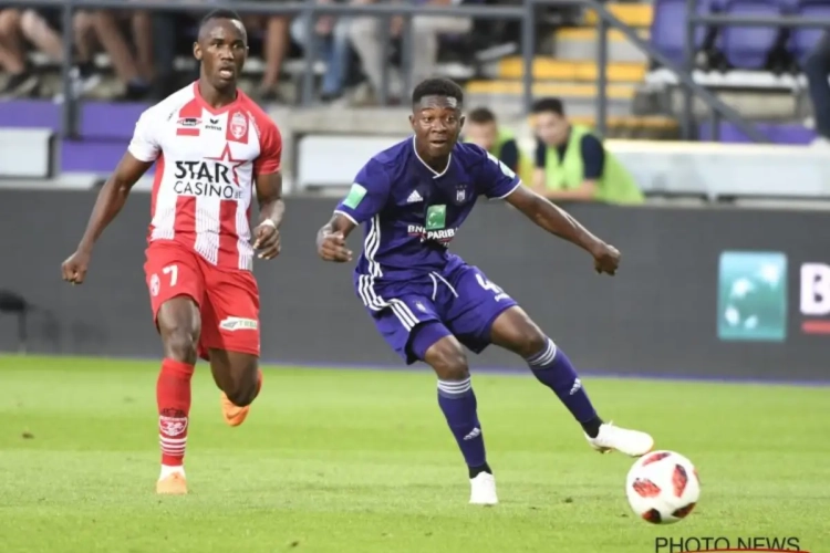 Vanhaezebrouck verklaart waarom hij niet meer om Amuzu heen kon: "Hij heeft hem zot gedraaid"