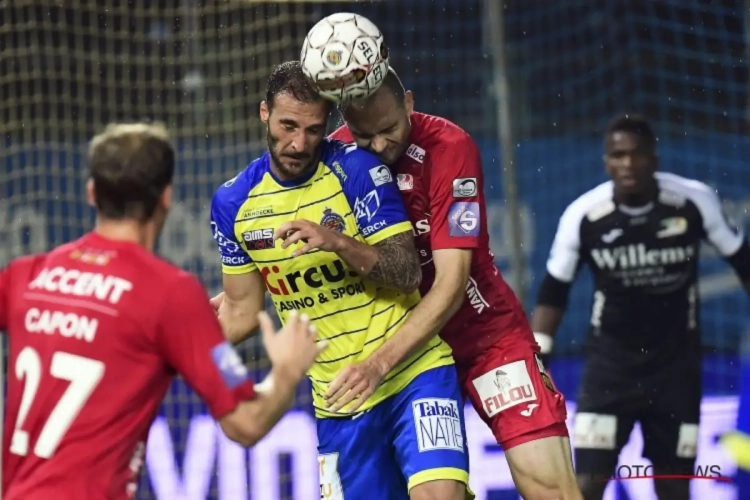 'Oostende en Waasland-Beveren zetten alles op alles voor degradatieduel, Waaslanders in de clinch met Kortrijk voor spits'