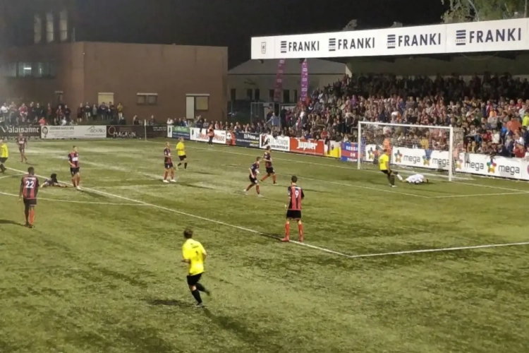 Supportersgeweld in vrouwenmatch tussen Standard en Anderlecht heeft nu ook gevolgen voor RWDM