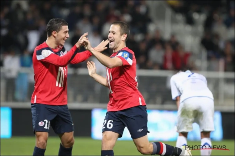 Joe Cole (37) zet punt achter spelerscarrière en krijgt bedankje van Eden Hazard: "Dank u, Joe, om me bij Chelsea te brengen"